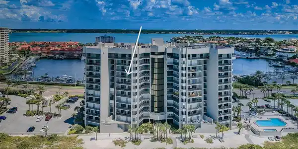 1660 GULF BOULEVARD