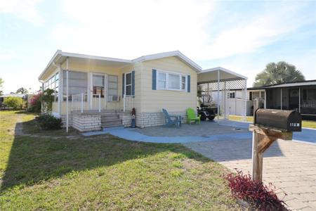 114 W SAINT JOHNS WAY