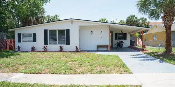 6552 S WEST SHORE CIRCLE