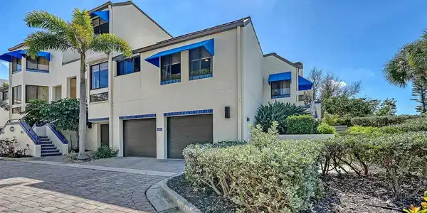 2000 HARBOURSIDE DRIVE