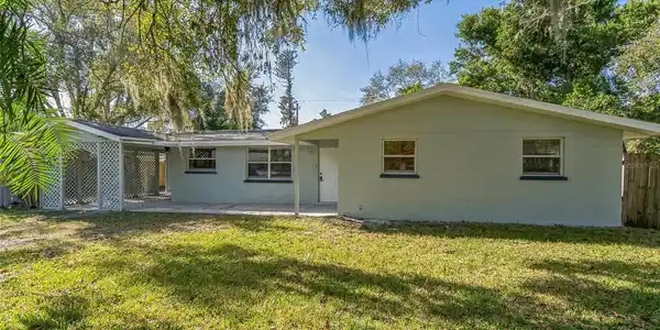 403 PINEWOOD AVENUE