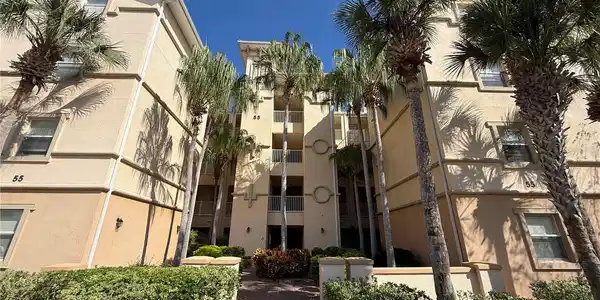55 RIVERVIEW BEND S