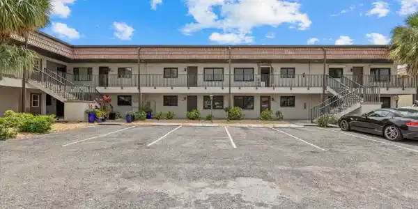 1258 BARBARA DRIVE