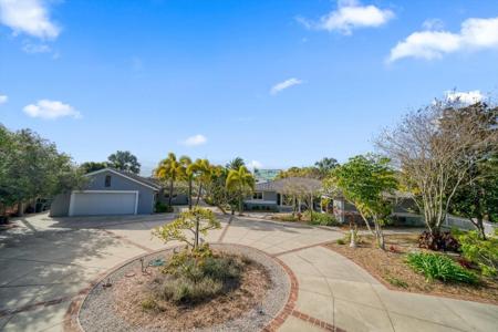 149 SHORE DRIVE