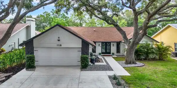 1118 BRAMBLEWOOD DR