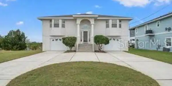 3267 LUGUSTRUM DRIVE
