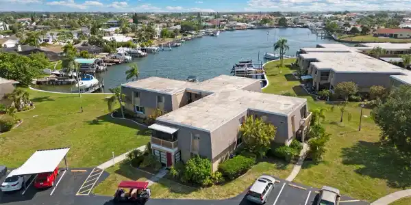 1000 APOLLO BEACH BOULEVARD