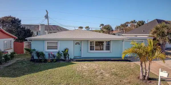 22 PLAZA DRIVE