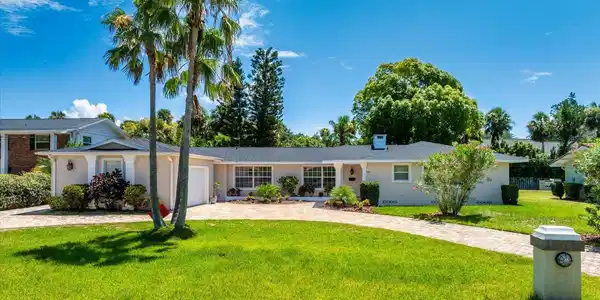 105 JOHN ANDERSON DRIVE