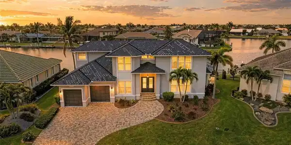 4013 BASTIA COURT