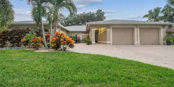 5019 BRIDGEPORT DRIVE