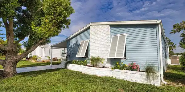 716 TANGERINE WOODS BOULEVARD