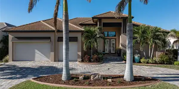 3401 SANDPIPER DRIVE