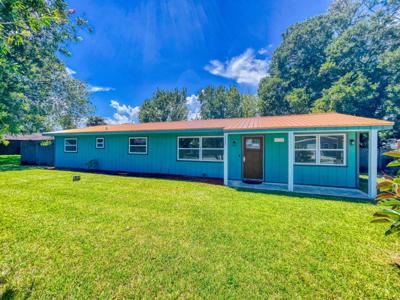2522 Sabal Palm Drive