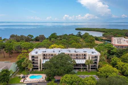 208 TARPON POINT