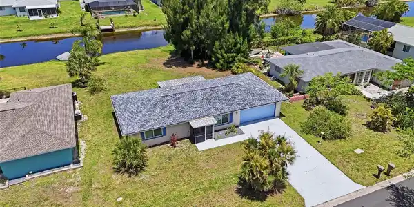 52 ANNAPOLIS LANE