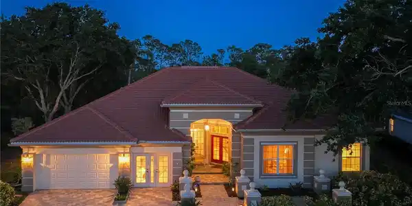 766 SHADOW BAY WAY