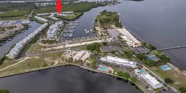 3257 MANGROVE POINT DRIVE
