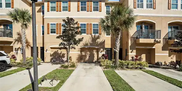 5524 YELLOWFIN COURT
