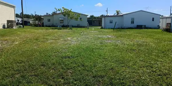 3114 DOROTHY PLACE