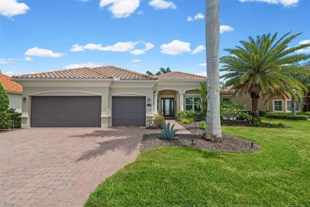 7913 HERITAGE GRAND PLACE