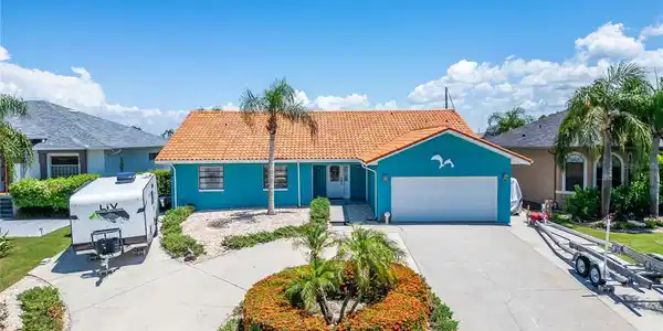 1113 KINGFISH PLACE