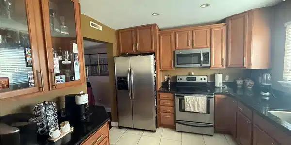 Image 4 Image 4