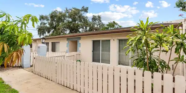 1318 MORELAND DRIVE