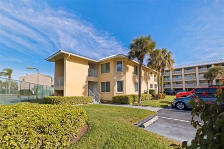 1125 PINELLAS BAYWAY S