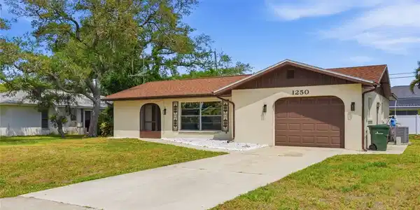 1250 HORIZON ROAD