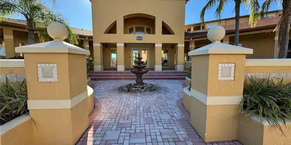 4312 BAYSIDE VILLAGE