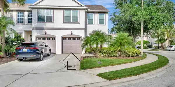 547 BLACK LION DRIVE NE
