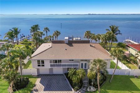 3908 BAYSIDE DRIVE