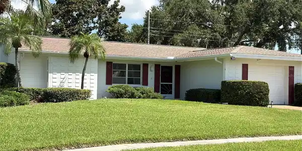 3190 REGATTA CIRCLE