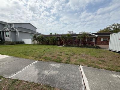 205 S SHORE CREST DRIVE