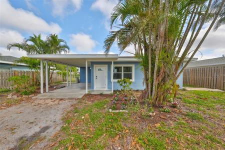 3241 WILLIAMSBURG STREET