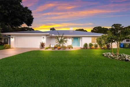 1915 38TH STREET W