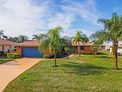 13 WINDSOR DRIVE