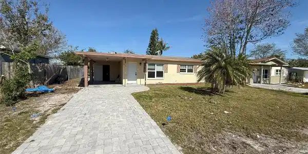 4911 LARGO TERRACE