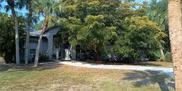 500 SUFFOLK CIRCLE
