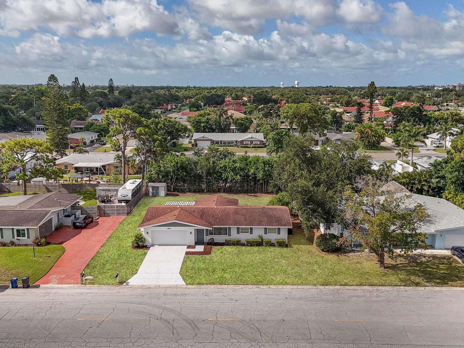 Image 1 Image 1
