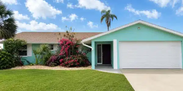 1002 SILVER PALM WAY