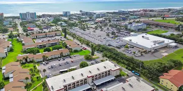 5800 N BANANA RIVER BOULEVARD