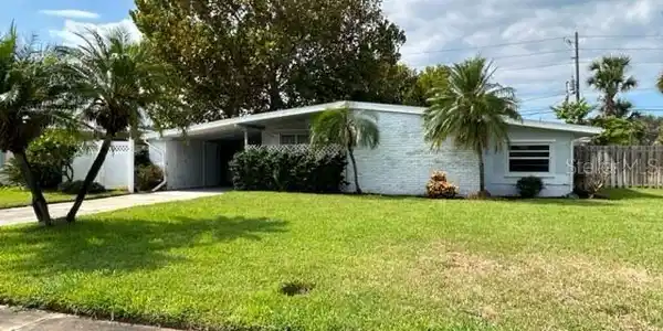 411 Granada St