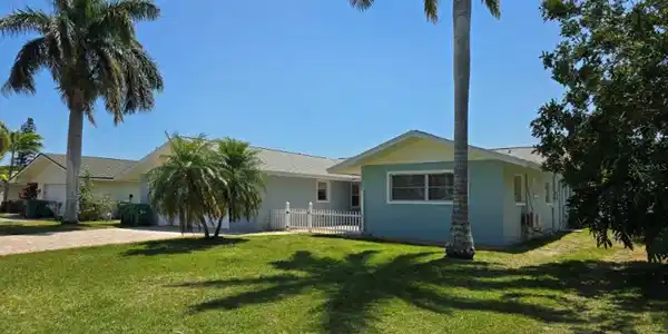 333 W OSCEOLA LANE