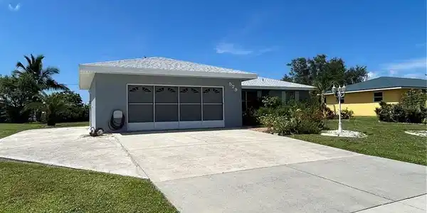 579 LAKEMONT