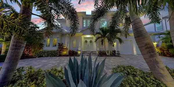 701 PINCKNEY DRIVE