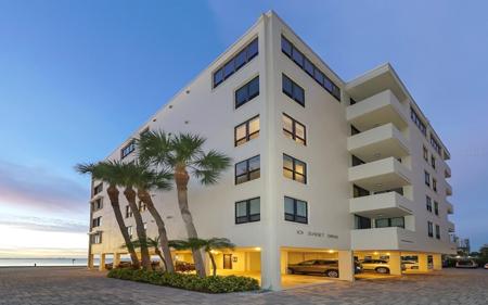 101 SUNSET DRIVE