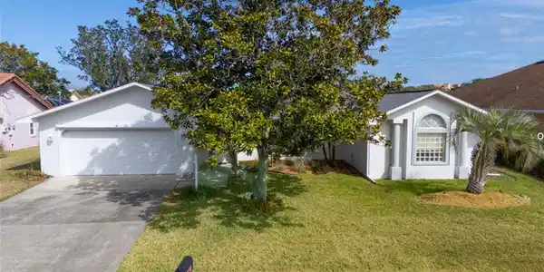 21 CLAYMONT COURT S