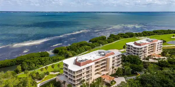 3080 GRAND BAY BOULEVARD
